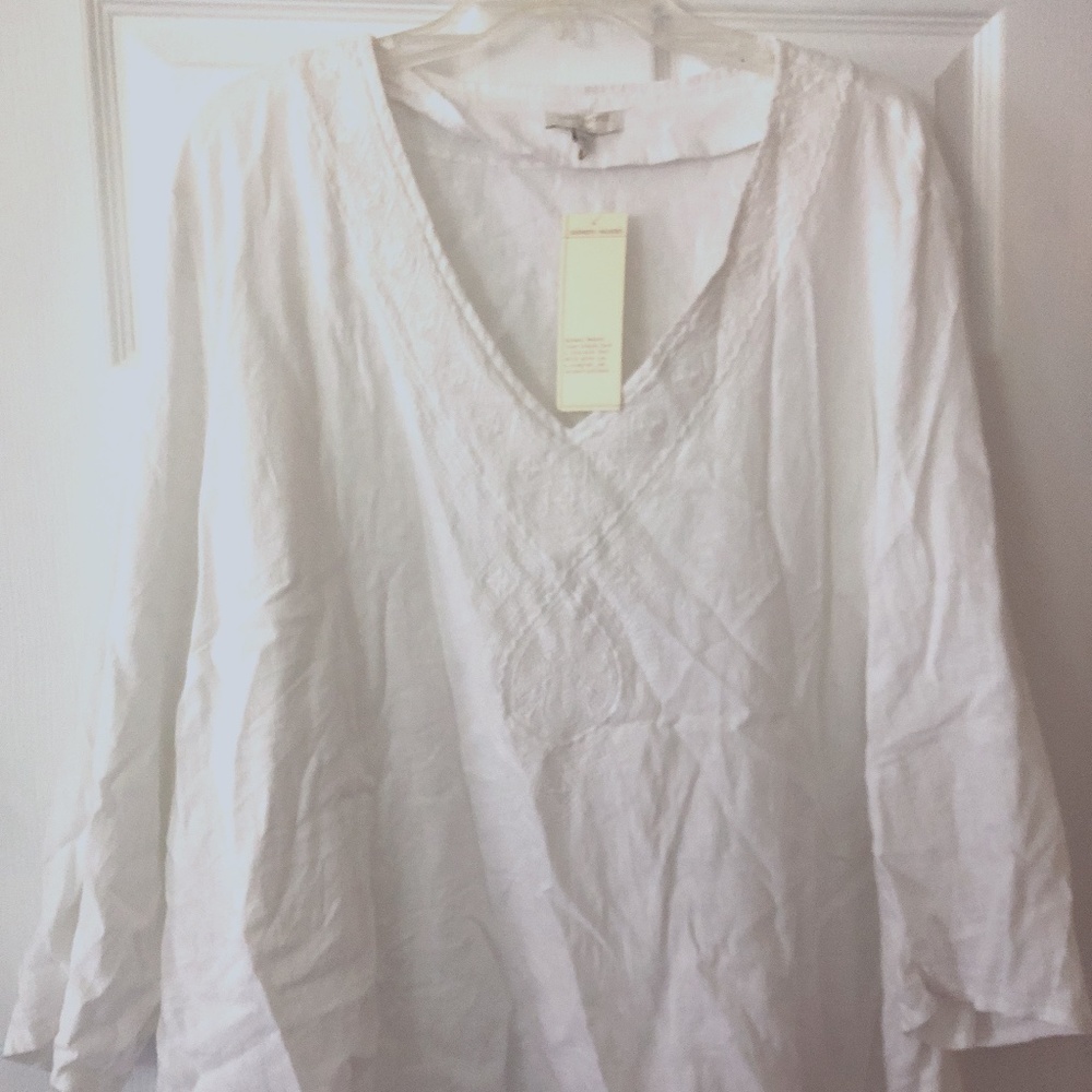 Embroidered Linen ¾ sleeve Shirt